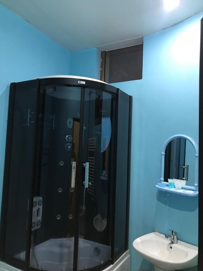 Rostus Hotel Tbilisi ภายนอก รูปภาพ