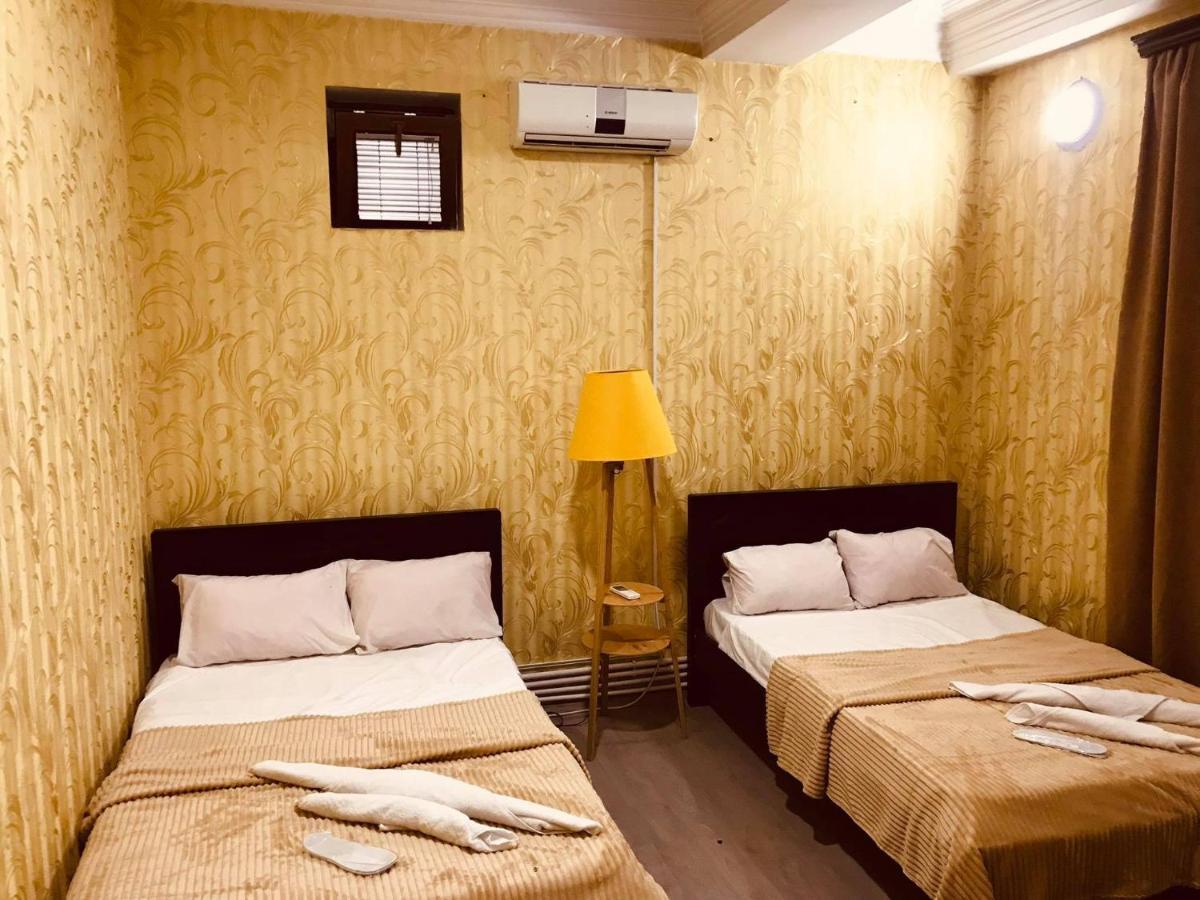 Rostus Hotel Tbilisi ภายนอก รูปภาพ